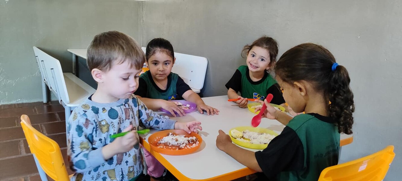 cozinha-central-alimentacao-dos-alunos-das-redes-de-ensino